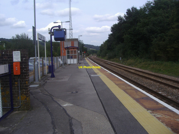 Photo 6"x4" Gomshall station platform 1 Gomshall c2008