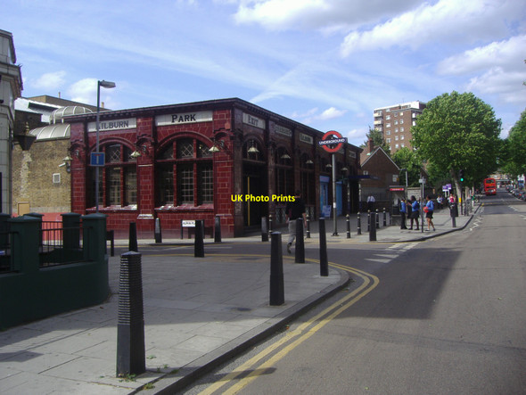 Photo 6"x4" Kilburn Park Tube station Kensal Town c2008