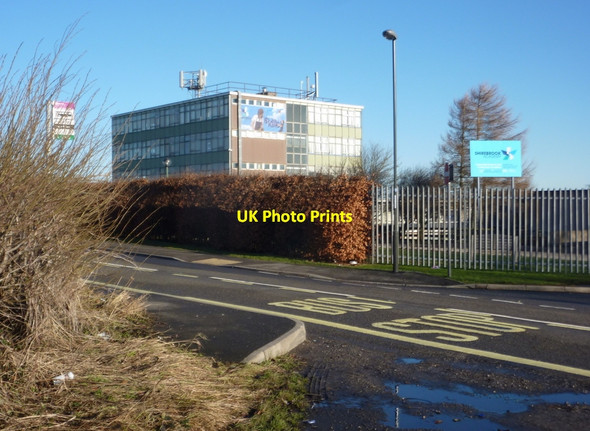 Photo 6"x4" Shirebrook Academy across Common Lane Shirebrook c2011