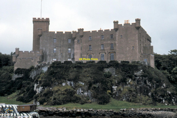 Photo 6"x4" Dunvegan Castle - 1983 Garrachan c1983