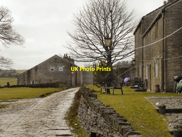 Photo 6"x4" Prickshaw Hamlet Whitworth c2011