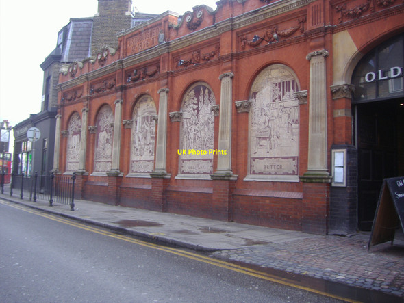 Photo 6"x4" Mural on the Old Dairy, Stroud Green Road Hornsey c2009