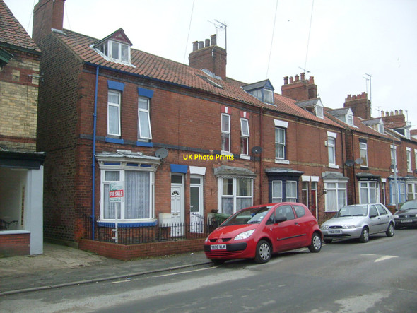 Photo 6"x4" Houses on St John's Walk, Bridlington Bridlington c2011