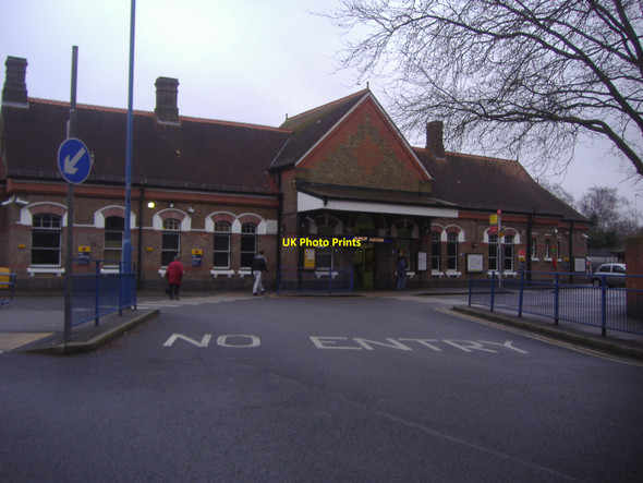 Photo 6"x4" Ruislip Tube station Ruislip c2009