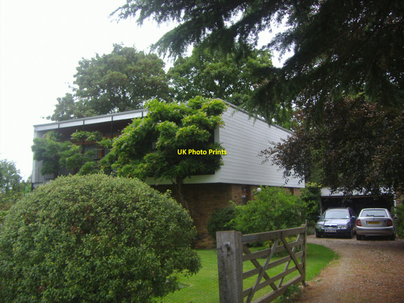 Photo 6"x4" Modern house on St Nicholas Close, Elstree Borehamwood c2009