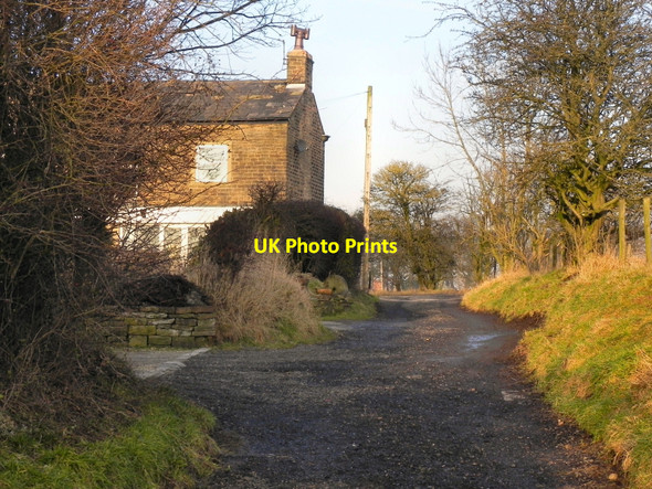 Photo 6"x4" Pit Lane Milnrow c2011