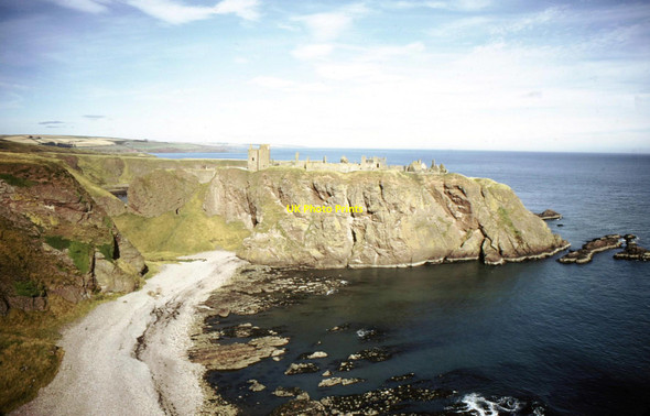 Photo 6"x4" Dunnottar Castle Stonehaven c1973