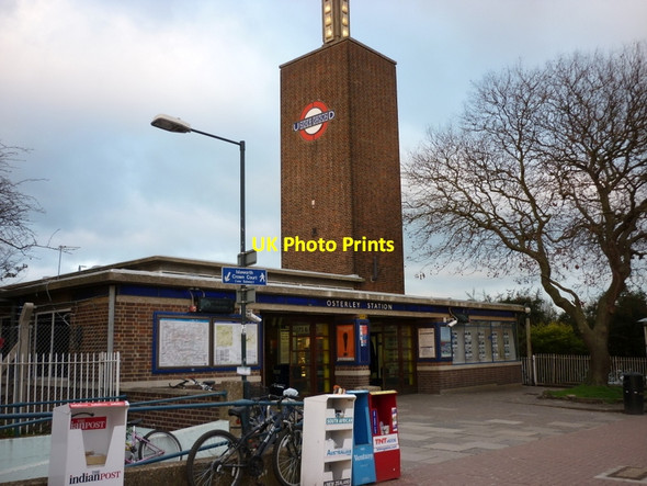 Photo 6"x4" Osterley underground station Hounslow c2011