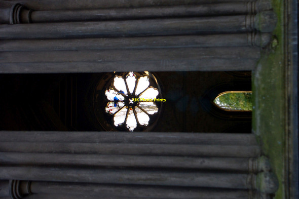 Photo 6"x4" Rose window, derelict chapel, Abney Park Cemetery Stoke Newington c2011