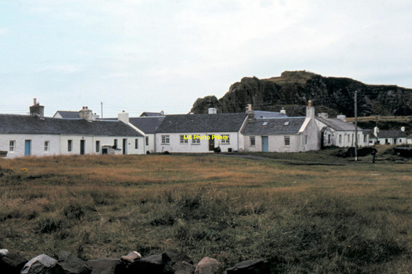 Photo 6"x4" Easdale Island - 1983 Easdale\/NM7417 c1983