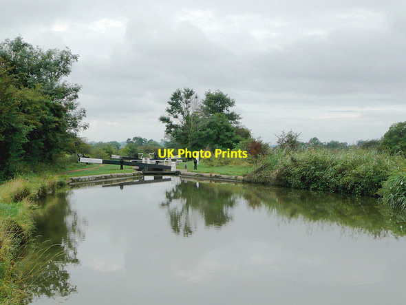 Photo 6"x4" Worcester and Birmingham canal at Astwood, Worcestershire Astwood\/SO9365 c2010