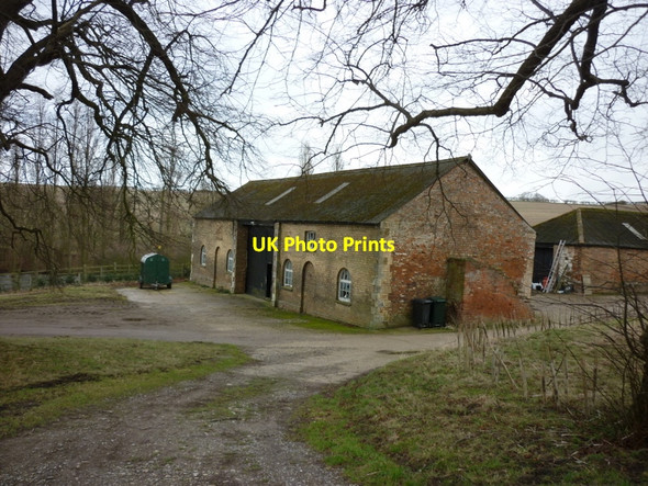 Photo 6"x4" Farm buildings near Cadeby Hall Wold Newton\/TF2496 c2011