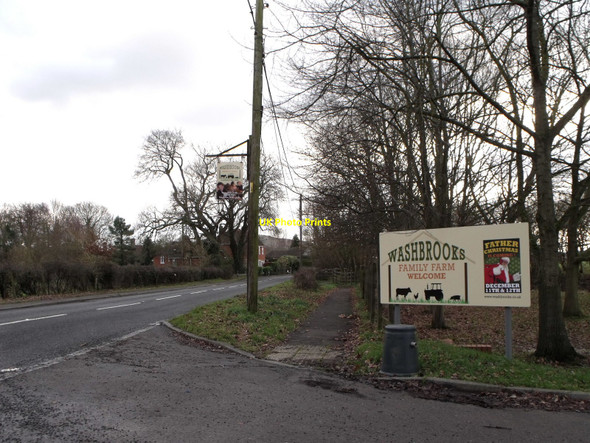 Photo 6"x4" Entrance to Washbrook's Farm Park, Hurstpierpoint West Town\/TQ2716 c2011