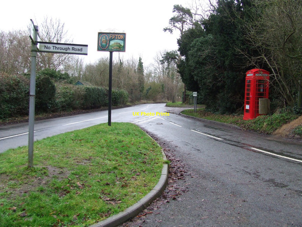 Photo 6"x4" Road Junction Offton c2011