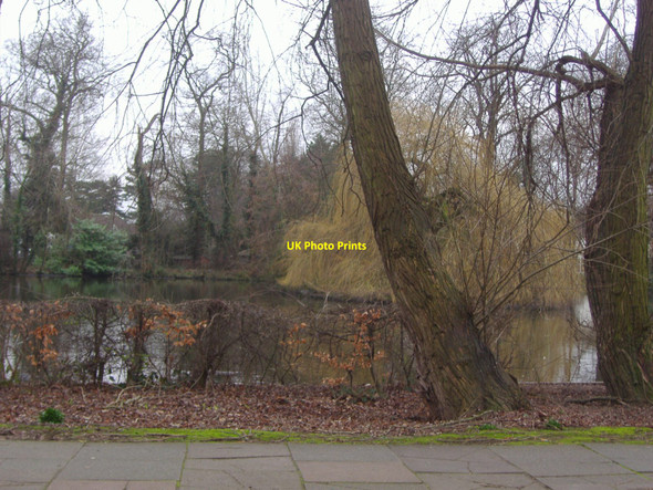 Photo 6"x4" The Basin, Canons Drive Edgware c2008 P1