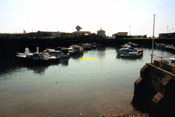 Photo 6"x4" Folkestone - 1981 Folkestone c1981 P1