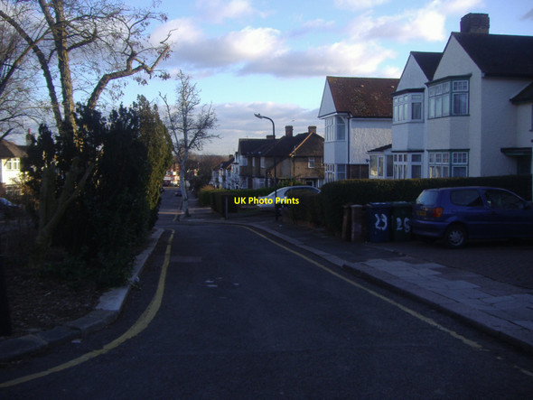 Photo 6"x4" Hawthorne Avenue, Kenton Kenton\/TQ1788 c2010