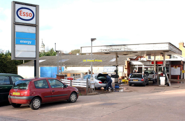 Photo 6"x4" Tiverton : Old Blundell's Garage Tiverton\/SS9512 c2007