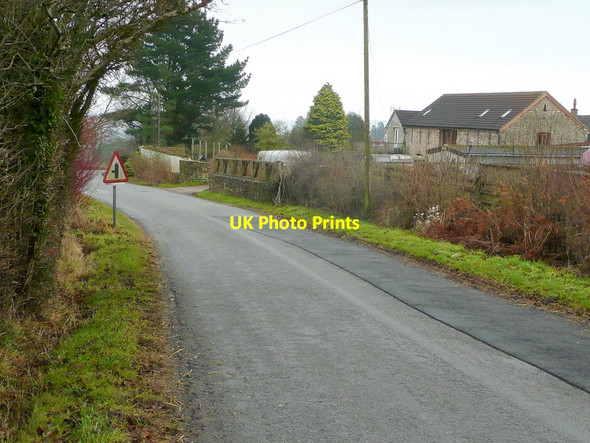 Photo 6"x4" Road past White House Farm, Penallt Hoop c2011