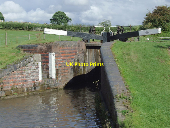 Photo 6"x4" Tardebigge  Lock No 30, Worcestershire Stoke Pound c2010
