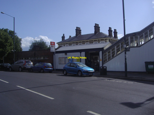 Photo 6"x4" Rear entrance to Teddington station Teddington\/TQ1670 c2009