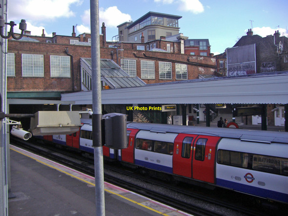 Photo 6"x4" Willesden Green station Willesden c2008
