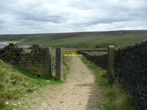Photo 6"x4" Gateway on the Calderdale Way Mankinholes c2010