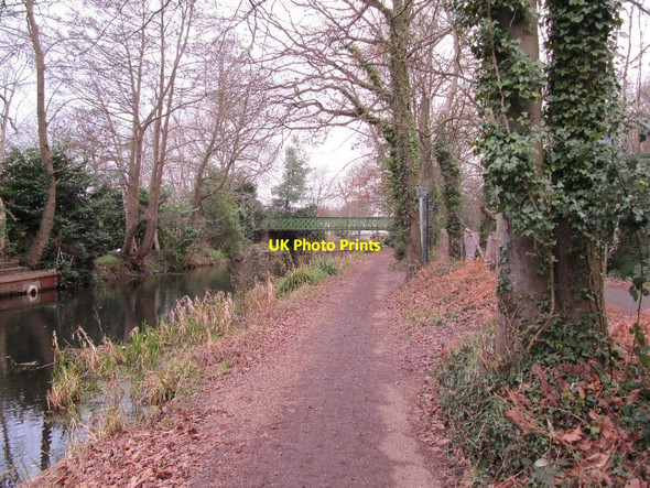 Photo 6"x4" Bridge on the canal Brookwood c2011
