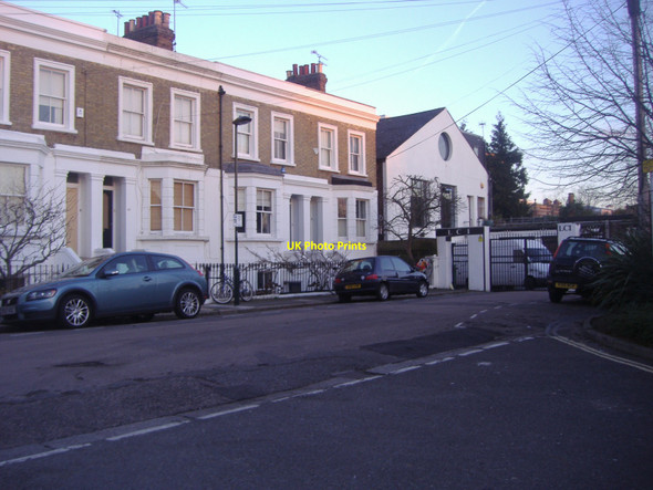 Photo 6"x4" Merthyr Terrace, Barnes Barnes c2011