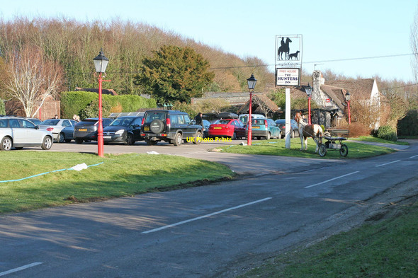 Photo 6"x4" Swanmore, Hampshire Hillpound c2011