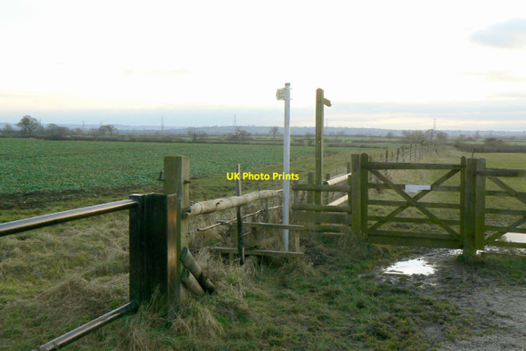 Photo 6"x4" Choice of routes Colston Bassett c2011