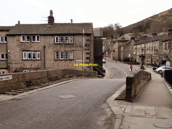 Photo 6"x4" Delph Bridge (High Street) Delph c2011