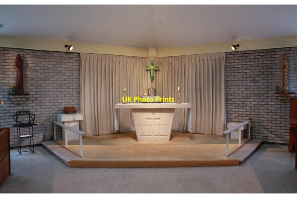 Photo 6"x4" St Laurence, Bromley Road, Catford - Lady chapel Catford\/TQ3873 c2011