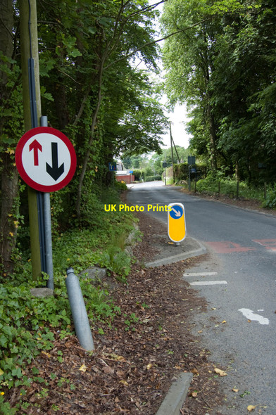 Photo 6"x4" Traffic calming in the country Hatton of Fintray c2010