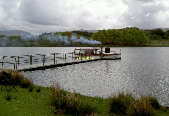 Photo 6"x4" Building up steam on Loch Awe Lochawe c2005