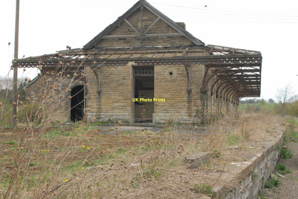 Photo 6"x4" Whittingham Station platform Thrunton c2010