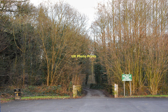 Photo 6"x4" Start of footpath Standish\/SD5610 c2011