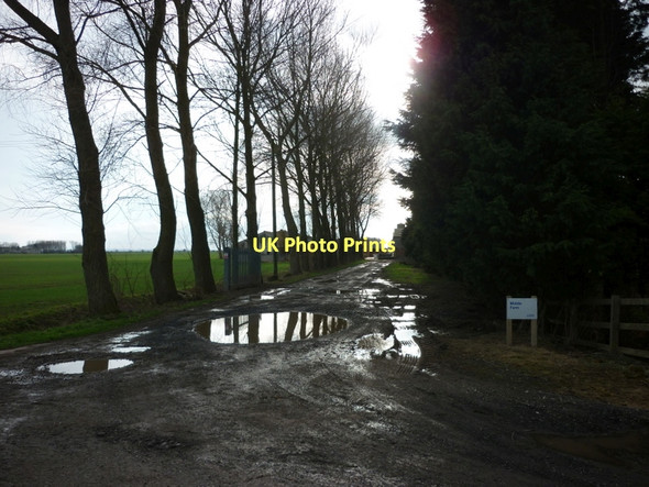 Photo 6"x4" The track to Middle Farm, part on the Crown Estate Sunk Island c2011