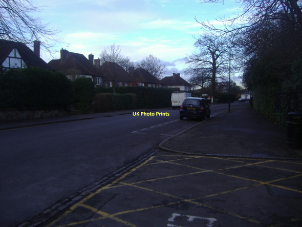 Photo 6"x4" Stompond Road, Walton on Thames Walton-on-Thames c2011