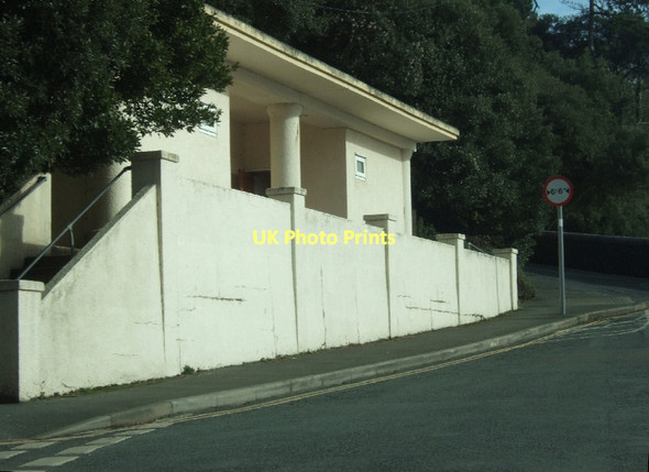Photo 6"x4" Public toilets at North Sands Salcombe c2011