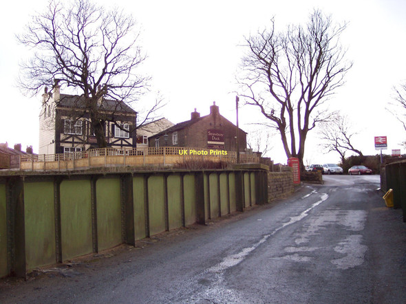 Photo 6"x4" The road bridge at Entwistle railway station Edge Fold\/SD7218 c2011
