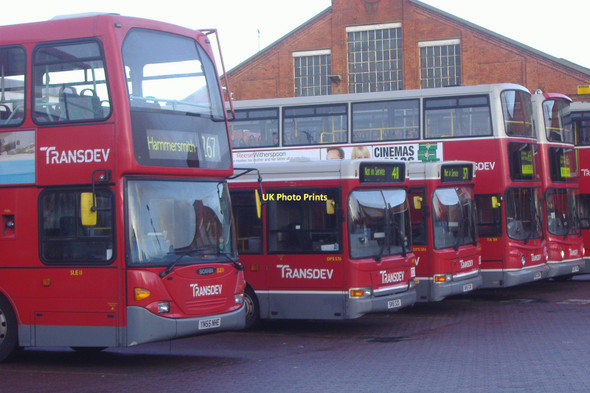 Photo 6"x4" Buses at Fulwell Garage Teddington\/TQ1670 c2008
