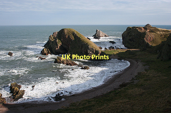 Photo 6"x4" Coastline at Portknockie Portknockie c2011