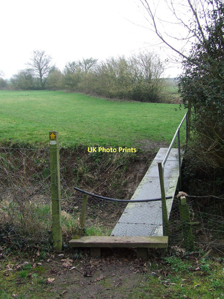 Photo 6"x4" Metal Footbridge Birds End c2011