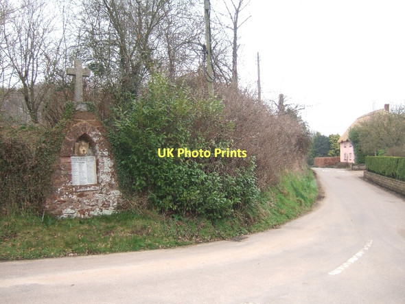 Photo 6"x4" War memorial in Sowton Village Sowton\/SX9792 c2011