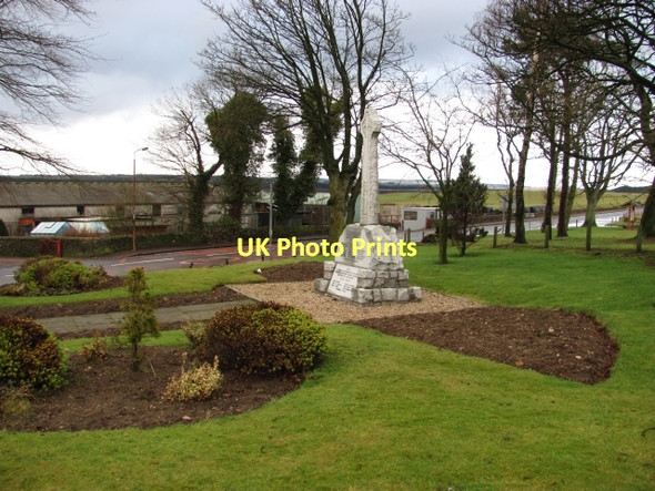 Photo 6"x4" Carnwath War Memorial Carnwath c2011
