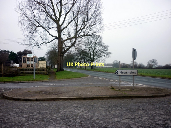Photo 6"x4" The A63 at Main Road, Newsholme Newsholme\/SE7129 c2011