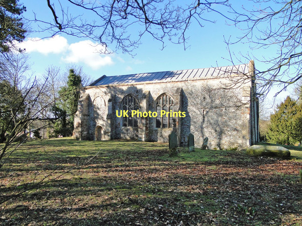 Photo 6"x4" East Barsham All Saints' church East Barsham c2010