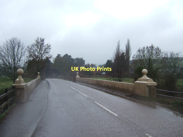 Photo 6"x4" Thorverton Bridge Berrysbridge c2011