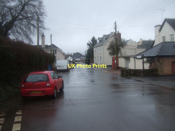 Photo 6"x4" The centre of Brampford Speke Brampford Speke c2011